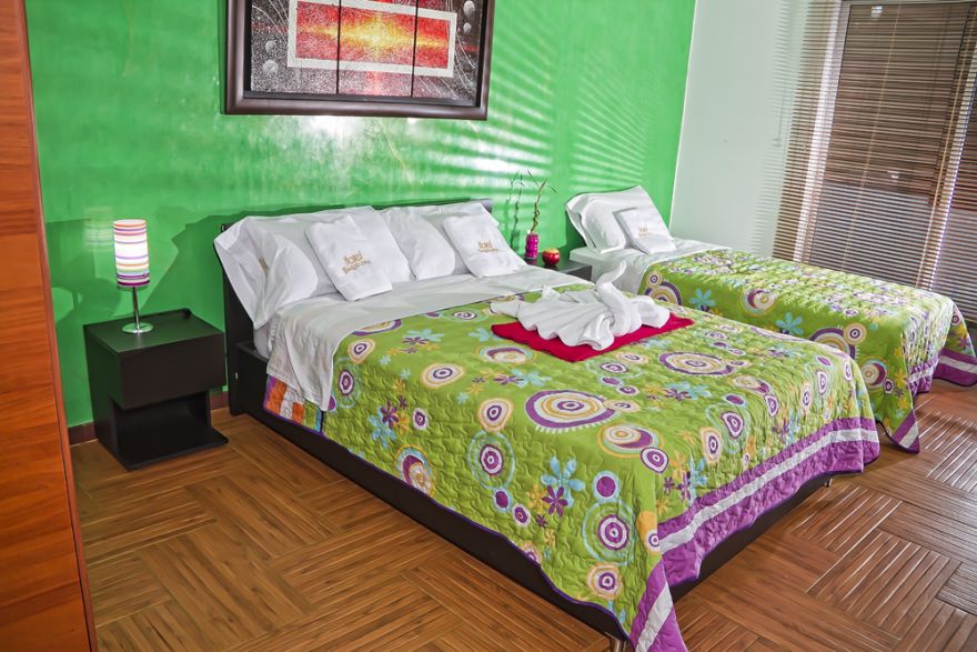 Habitaci&oacute;n triple